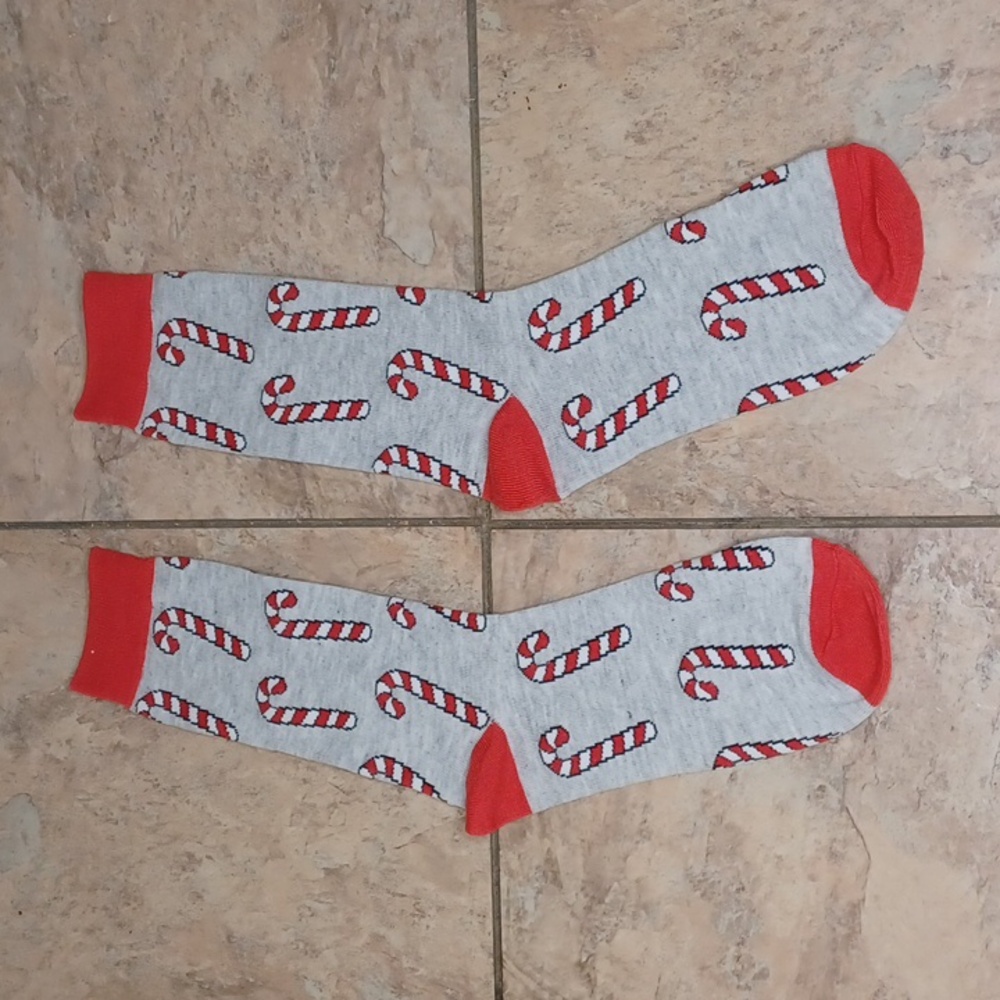 2 pairs of holiday themed socks OS - Picture 2 of 12